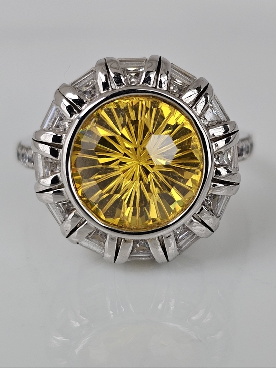 Estate Jewelry - Beautiful Firework Cut Sapphire & Diamond Simulant Ring Sterling Silver Size 7!